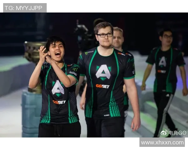 RNG在Major赛中的团队配合分析与表现评估